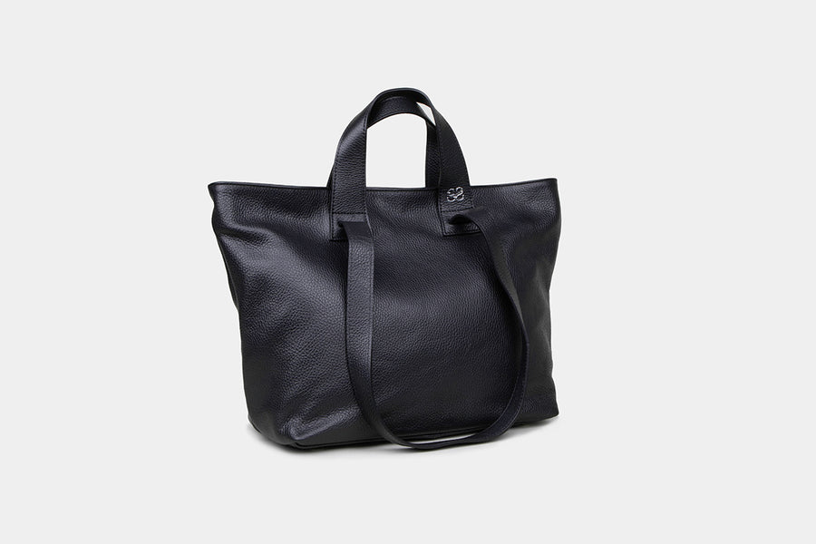 Miss Tote Black